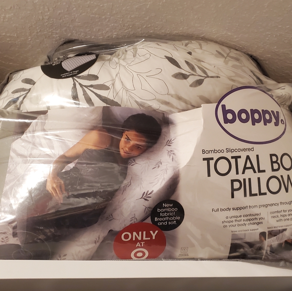 Boppy Pregnancy Pillow